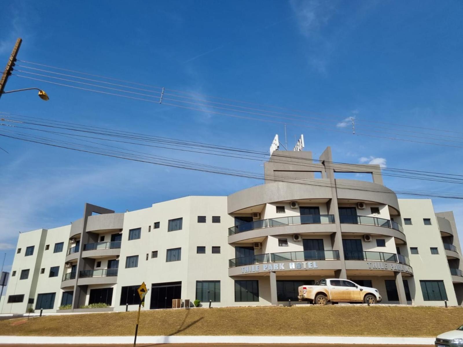 Thile Park Hotel Jatai Ngoại thất bức ảnh
